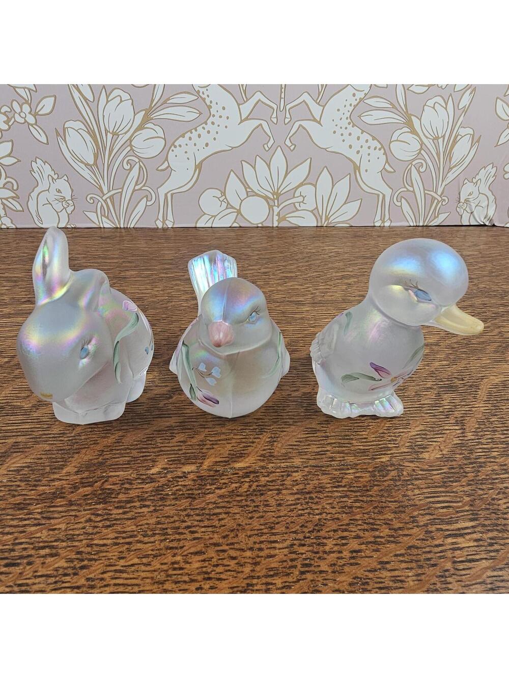 Fenton Hand Painted Animal Figurine Set by D. Robinson - Picture 5 of 15